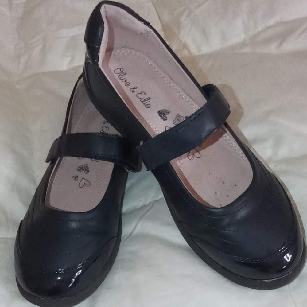Olive and Edie Francis Mary Jane Girls Shoe | Uniform | New